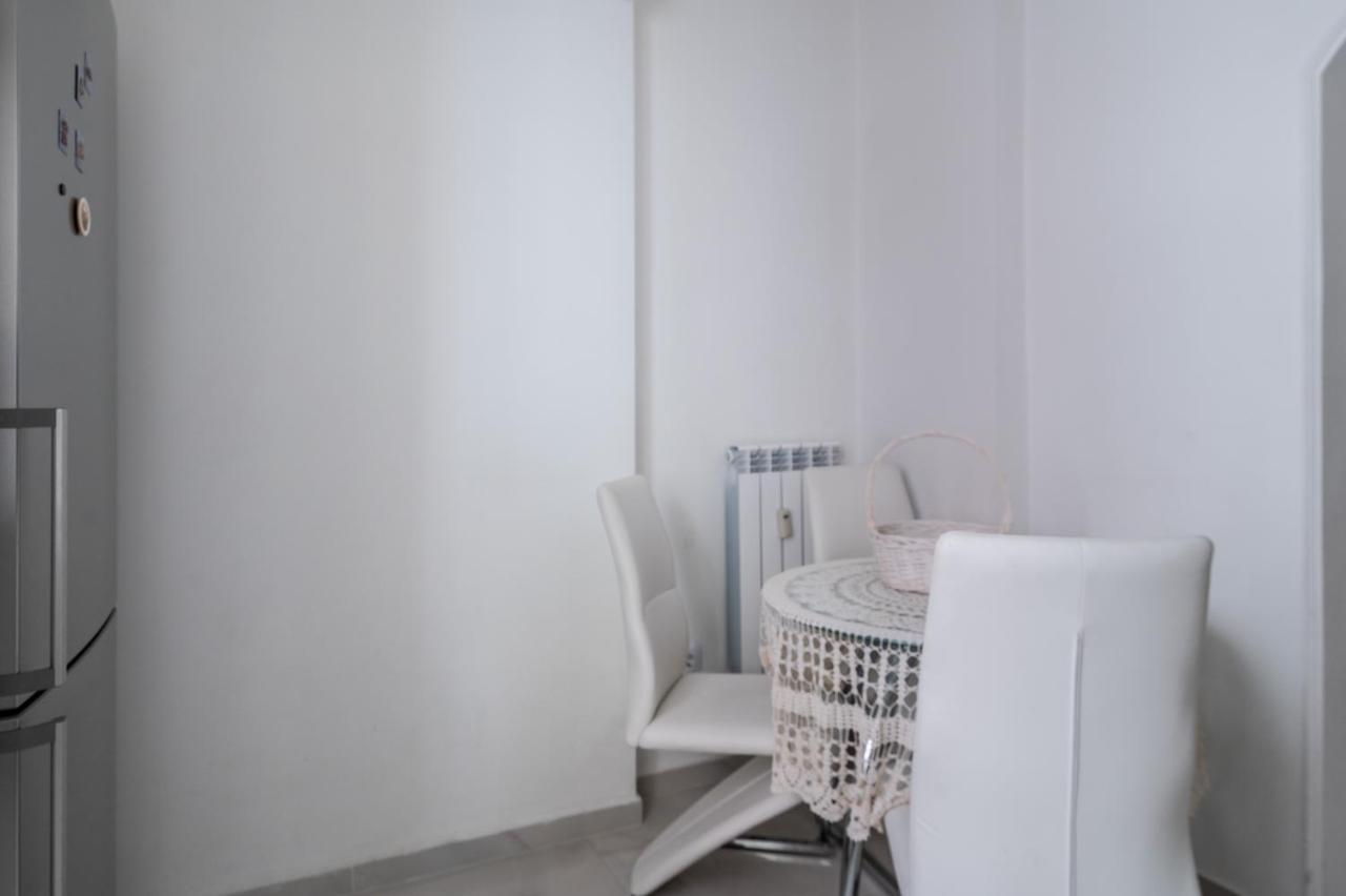 Central 2-Bd Bright Apartment In Sofia By Flat Mаnager Exterior photo